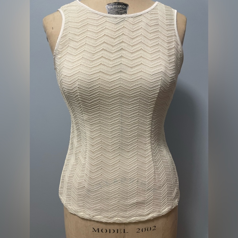 Banana Republic white lace tank